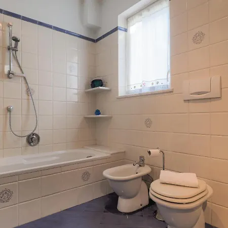 Casa Carlotta-appartamento Entroterra Cinque Terre- Appartamento *